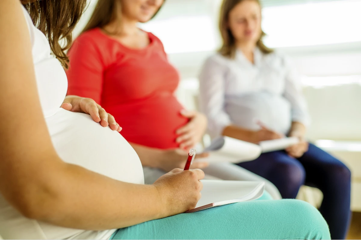 antenatal clinic image